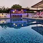 Işıl Apart Otel 4*