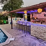 Aparthotel Isil
