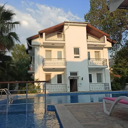 Isil Ξενοδοχείο με διαμερίσματα Dalyan